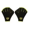 Arena Club Kit Gloves Noir -Swim Fit Soldes main 273716 172072 1 6441